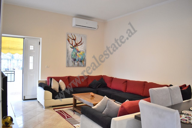 Apartament 3+1 me qira ne zonen e Alliasit ne Tirane
